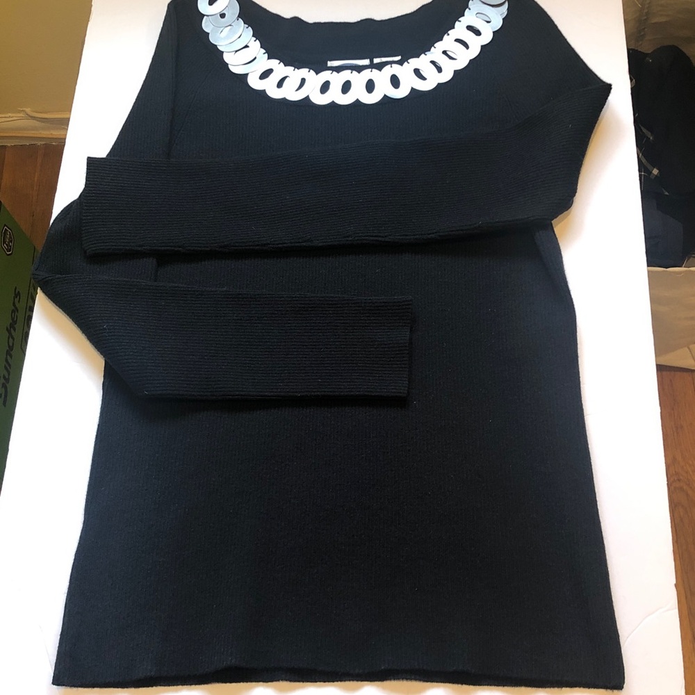 Vintage DG2 by Diane Gilman Sweater |Metal Embellished Neckline| Black Medium - Picture 5 of 9